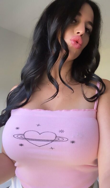 Izzy Davies Profile pic