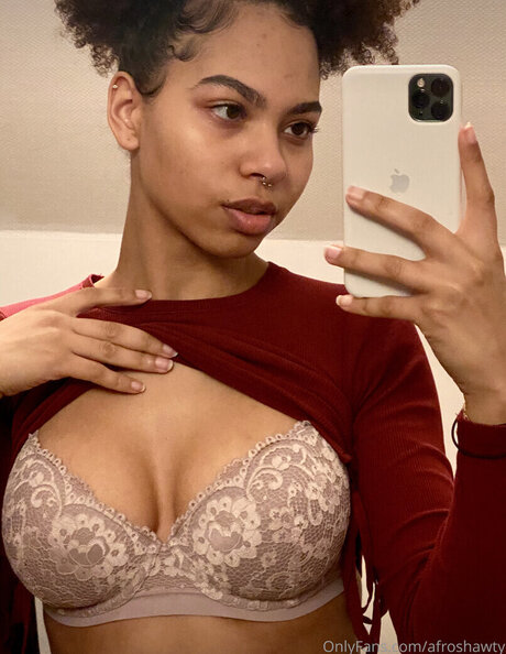 Shania Kraemer naked onlyfans leaks