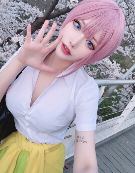 riri thisway Profile pic