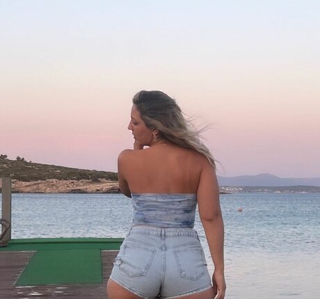 Fidan Atalay free onlyfans