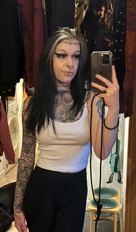 st hell onlyfans boobs