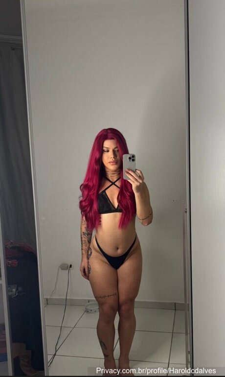 Haroldcdalves onlyfans strip tease