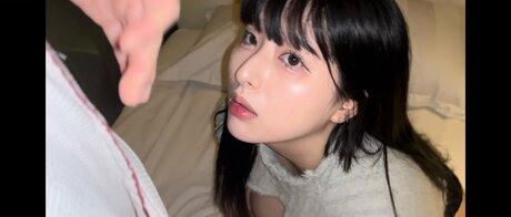 Momoka Akari naked onlyfans pics