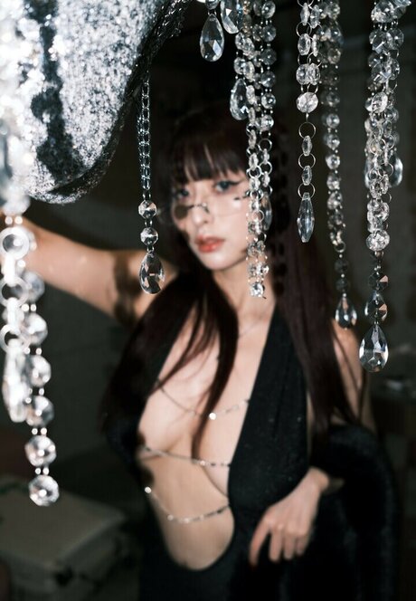 Momoka Akari onlyfans page