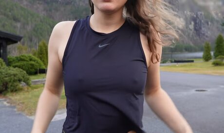 Sabrina Outdoor onlyfans sex leaks