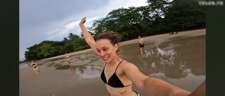 Sabrina Outdoor only fans free