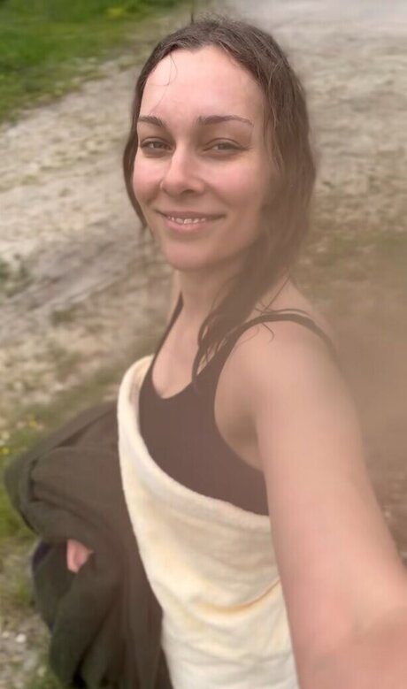 Sabrina Outdoor only fans naked