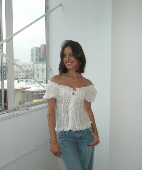 Lauren Avelina onlyfans leak new