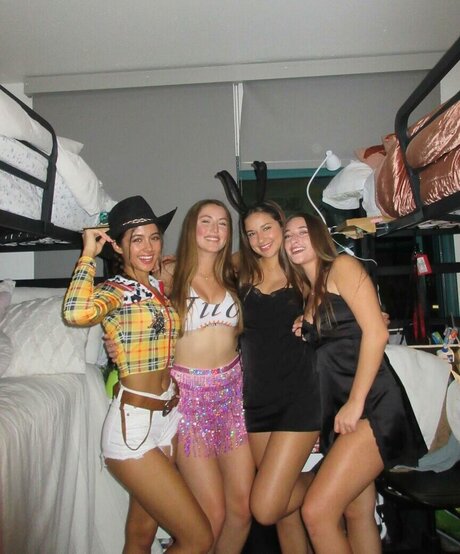 Lauren Avelina free onlyfans porn