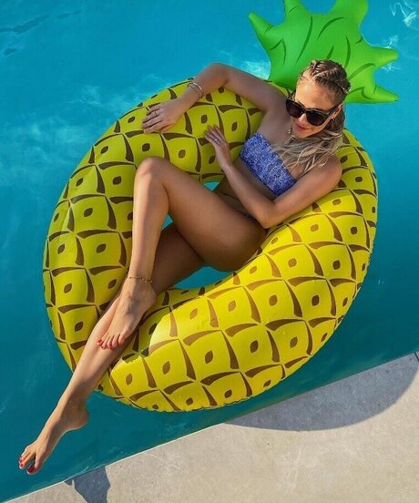 Cheyenne Pahde strip onlyfans