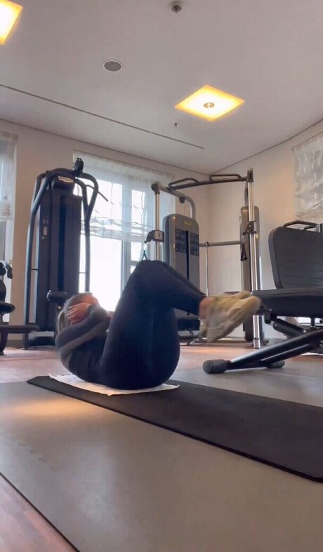 Cheyenne Pahde is on onlyfans