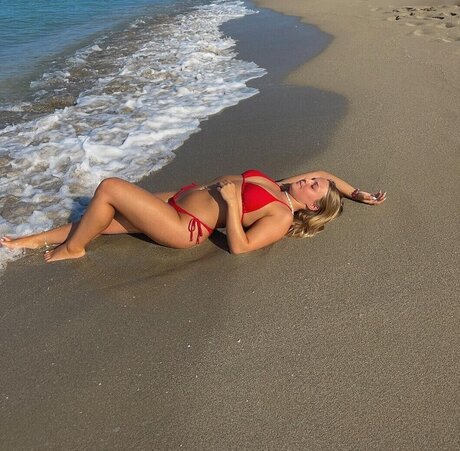 jxlia albrecht nudes onlyfans leak