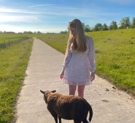 Nadine von relaxASMR porn onlyfans