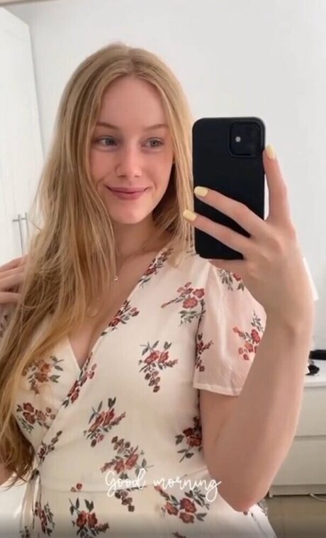 Nadine von relaxASMR onlyfans content leaked