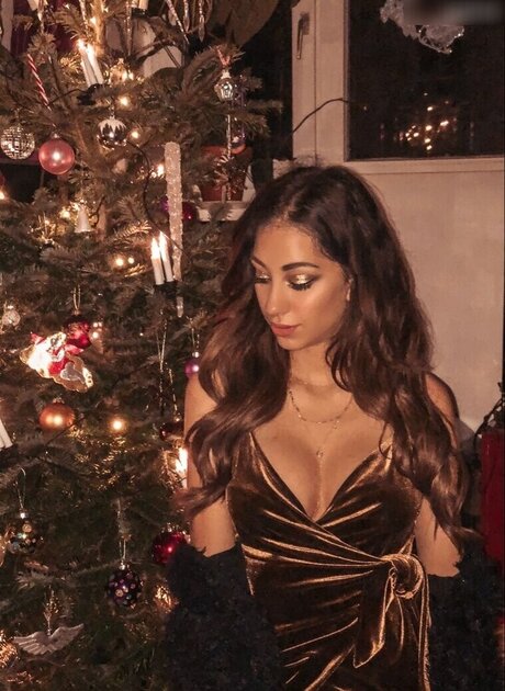 Amira Wirth onlyfans xxx