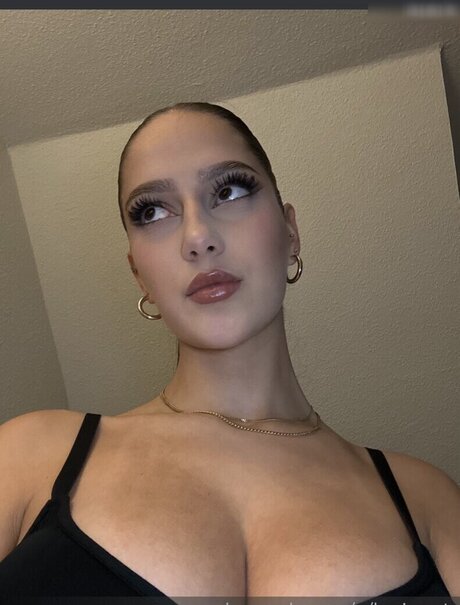 Leni pntr onlyfans star