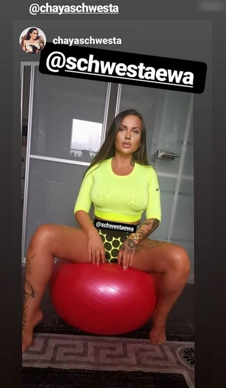 Schwesta Ewa strip onlyfans