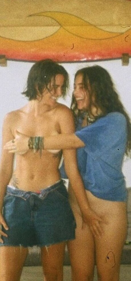 Leonie Buchegger onlyfans x