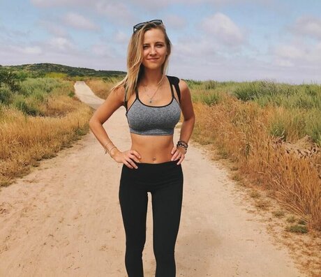 Stella The Light nude porn onlyfans