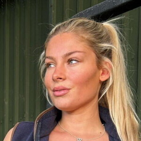 ThatYoungBlonde onlyfans leaks nudes