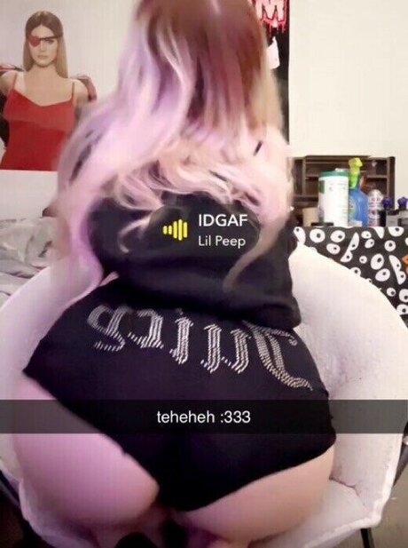 dishonestgirl onlyfans pics