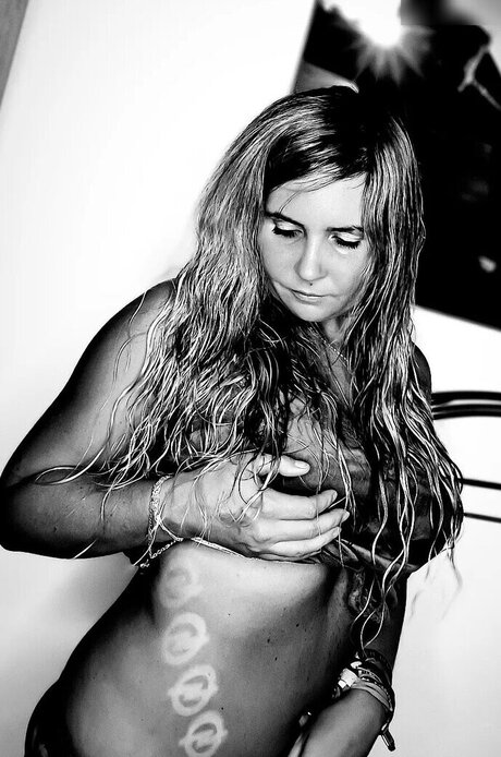 Nicole Miss opel Profile pic