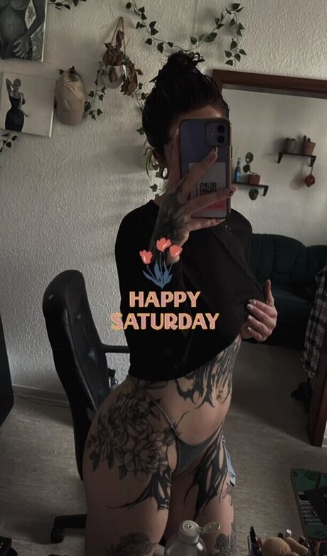 Kira Julie onlyfans nudes