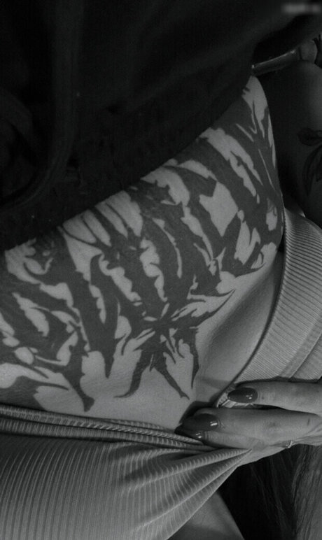 Kira Julie nude leaks onlyfans