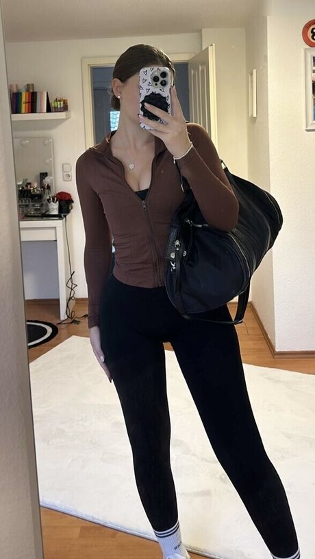 Chanel Silberberg leak onlyfans porn