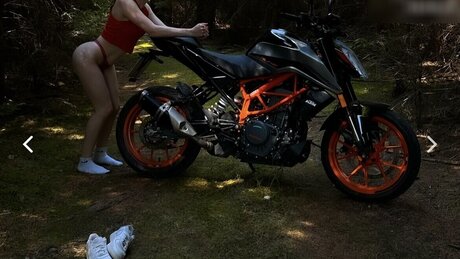 Elenarides new onlyfans