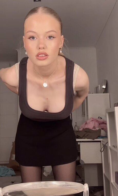 juliii fnk only fans leak nude