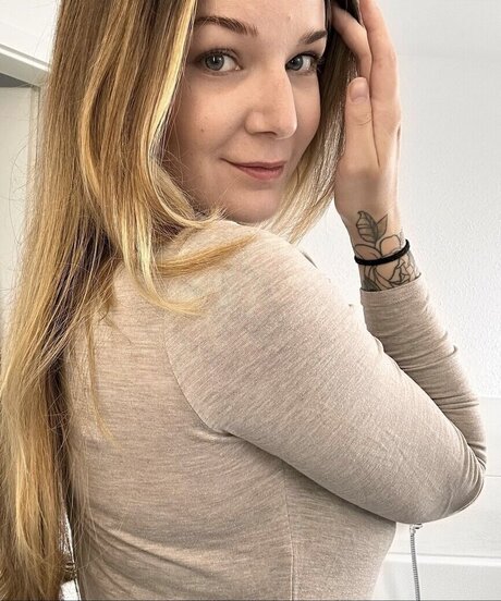 Jovlekaline onlyfans images