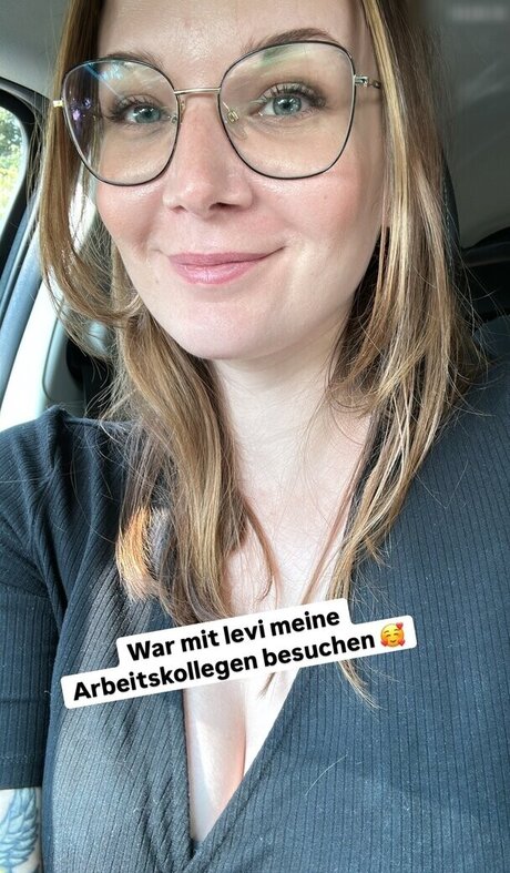 Jovlekaline onlyfans nude content