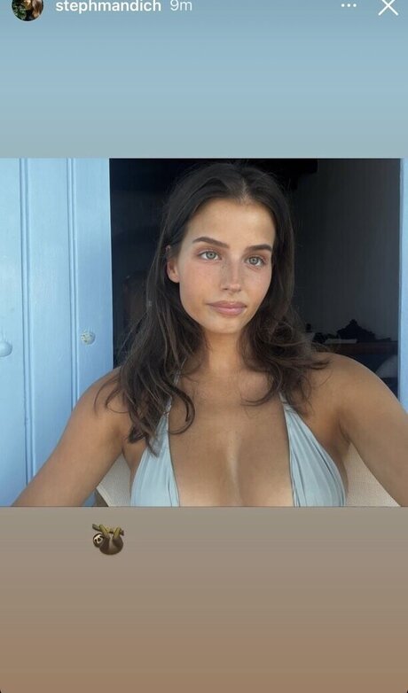 Stephanie Mandich only fans photos