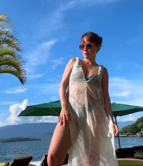 Fernanda Nobre onlyfans leaked tits