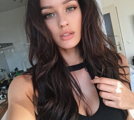 J li Mery onlyfans porn