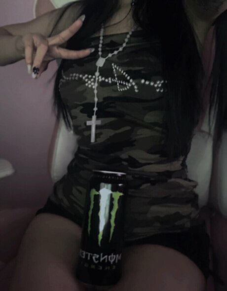 ily yuumi onlyfans post