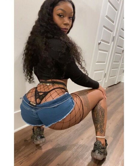 bighomietyni onlyfans gratis