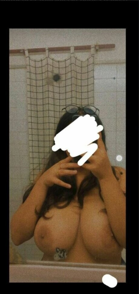 Tanu Cherry onlyfans posts