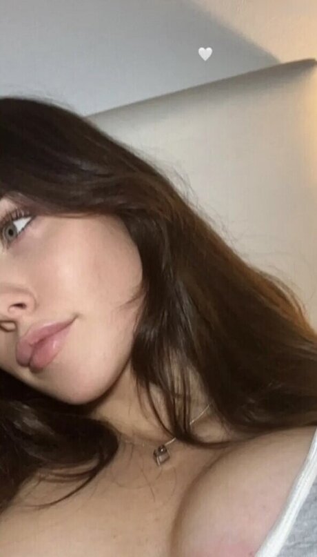 Clarissa Bea onlyfans xx