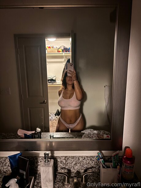 myrafl onlyfans naked leak