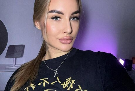 snakemary onlyfans leaked naked