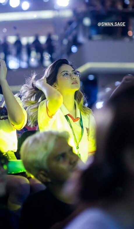 Swansage onlyfans naked leak