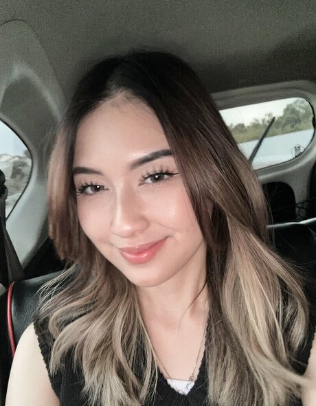 Swansage onlyfans pic