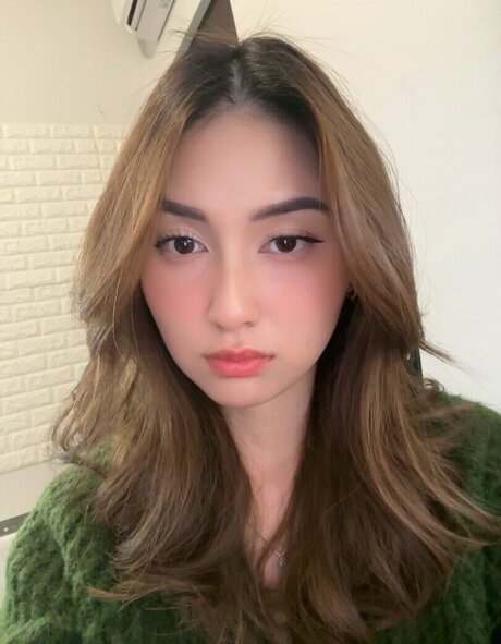 Swansage only fans pic