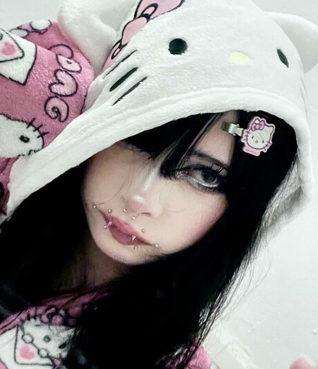 Sashad0ll onlyfans striptease