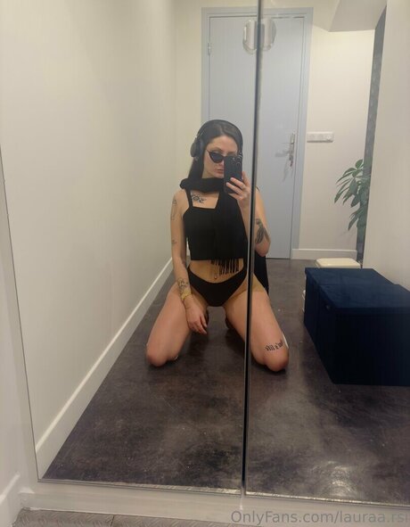 Lauraa rsi new onlyfans