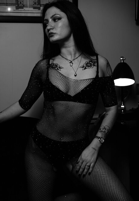 Lauraa rsi onlyfans nude leaks