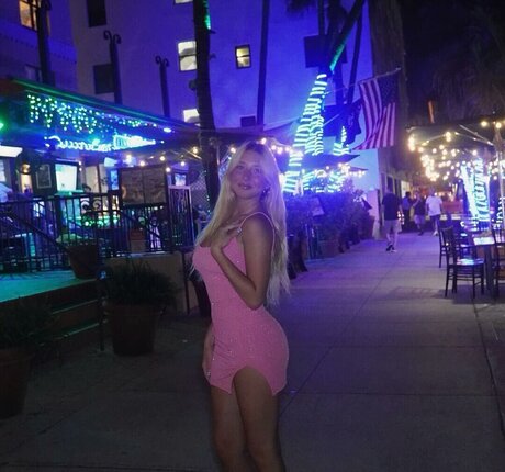 Zoe Riser zoe riser zoeriserr zoe riserr xxx onlyfans