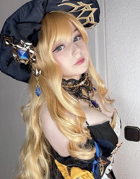 Mina min only fans nude